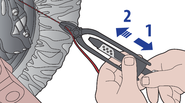 Пуснете дръжките на клещите и дръпнете хромираната дръжка в основата на клещите, за да завъртите клещите и да завъртите жицата по посока на часовниковата стрелка.