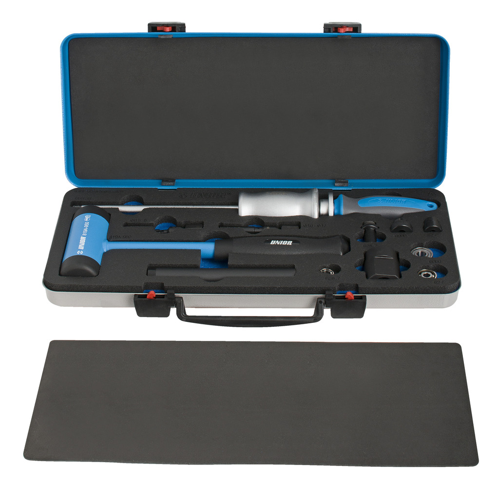 Demo set za 689/2BI s kladivom