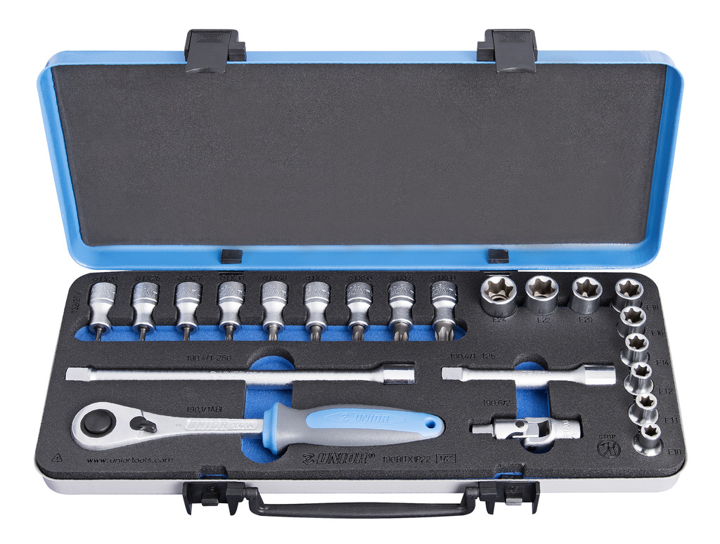 Socket set 1/2" in metal box