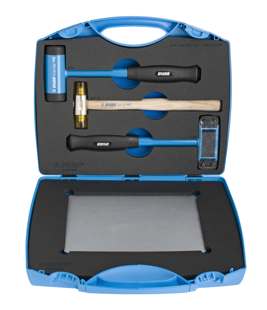 Demo Set Pour Massette A Debosseler 819a En Coffret Plastique